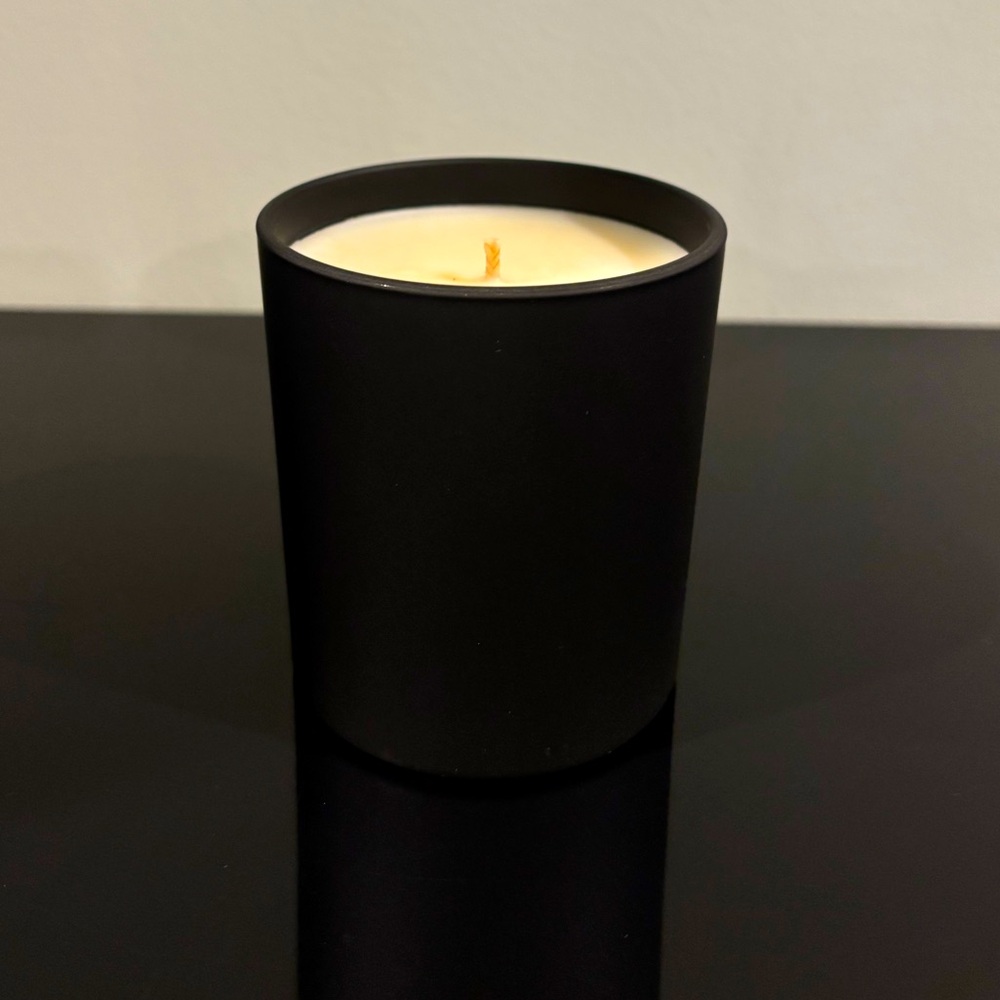 BRAND NEW- 8oz White Candle in a Matte Black Vessel